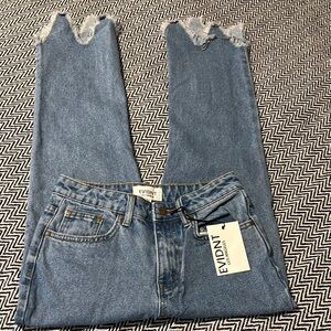 Anthropologie | EVIDNT Essen Relaxed Raw Hem Jean | Sz 24 | NWT